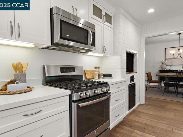 1071 Serrano Ct, Lafayette CA 94549