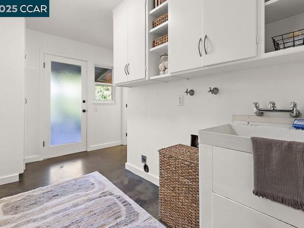 1071 Serrano Ct, Lafayette CA 94549