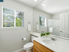 89 Amberfield Ln, Danville CA 94506