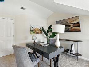 89 Amberfield Ln, Danville CA 94506