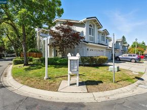 89 Amberfield Ln, Danville CA 94506