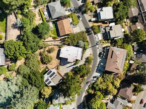 1840 Magellan Dr, Oakland CA 94611