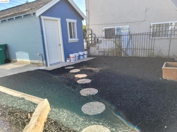 3137 Pleitner Ave, Oakland CA 94602