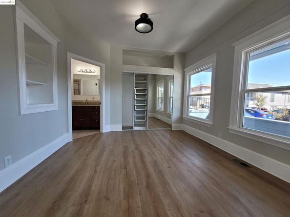 3137 Pleitner Ave, Oakland CA 94602