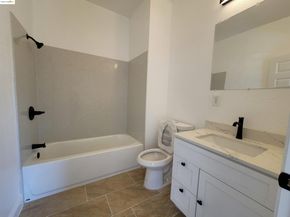 3137 Pleitner Ave, Oakland CA 94602