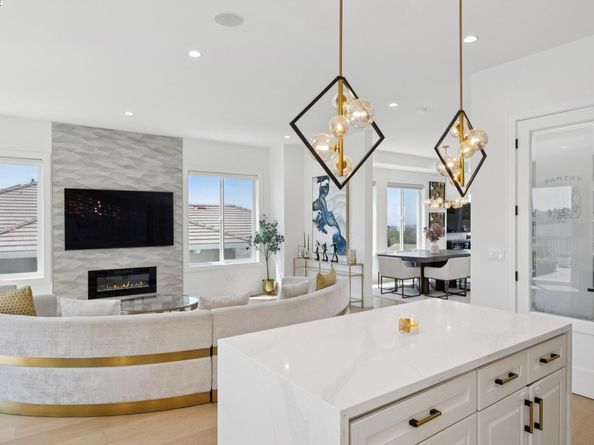 3606 Sarita St, Hayward CA 94542