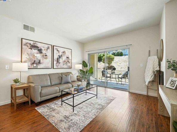 273 Florence Ct, Hercules CA 94547
