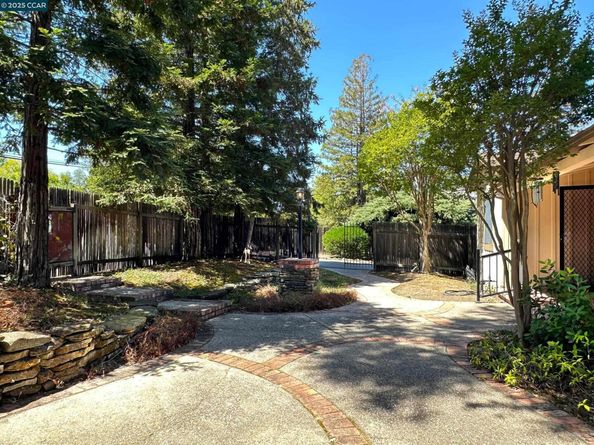 2128 San Miguel Dr, Walnut Creek CA 94596