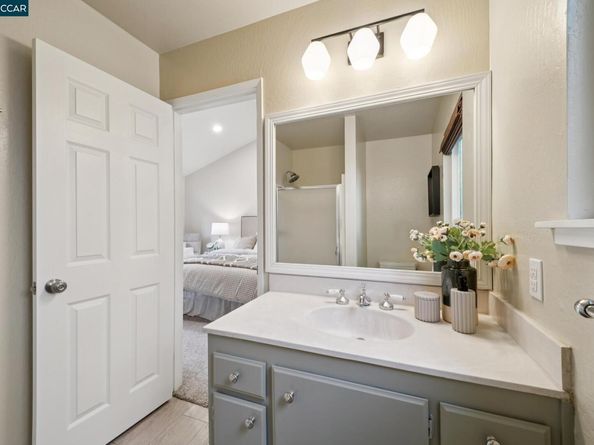 2162 Hillside Ave, Walnut Creek CA 94597