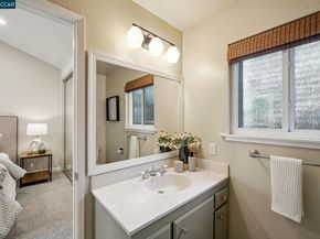 2162 Hillside Ave, Walnut Creek CA 94597
