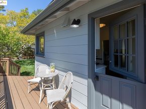 3510 Robinson Dr., Oakland CA 94602