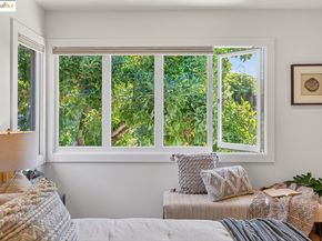 3510 Robinson Dr., Oakland CA 94602