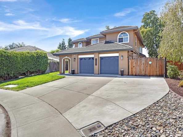5749 Cherry Way, Livermore CA 94551