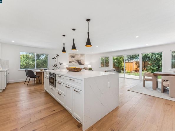 145 Pickering, Walnut Creek CA 94598