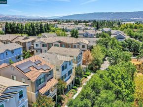6983 Alamo Creek Trl, Dublin CA 94568