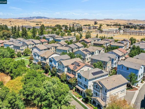 6983 Alamo Creek Trl, Dublin CA 94568