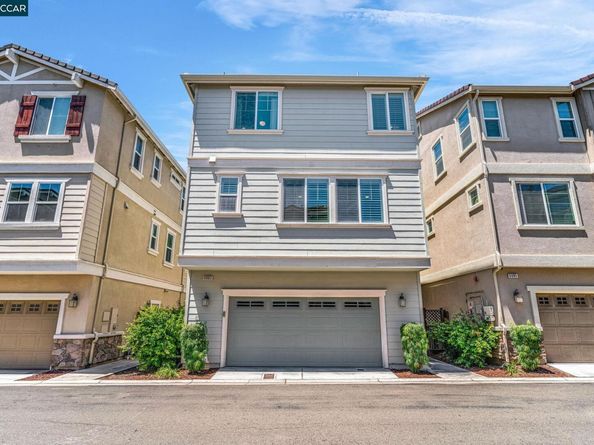 6983 Alamo Creek Trl, Dublin CA 94568