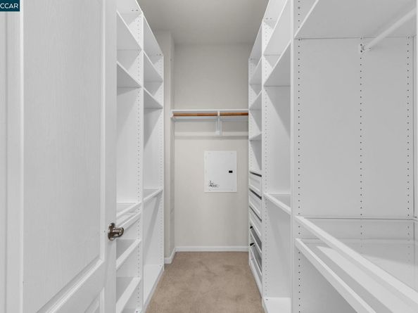 6983 Alamo Creek Trl, Dublin CA 94568