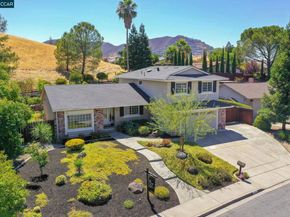 33 El Molino Dr, Clayton CA 94517