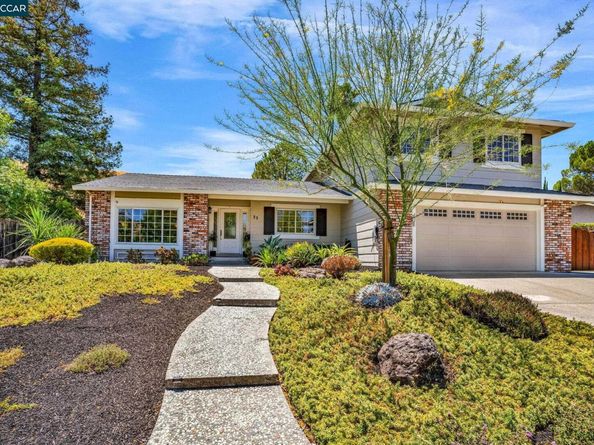 33 El Molino Dr, Clayton CA 94517