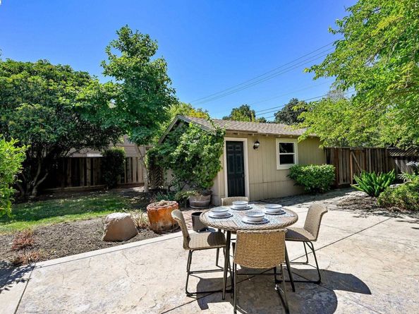 2175 Whyte Park Ave, Walnut Creek CA 94595
