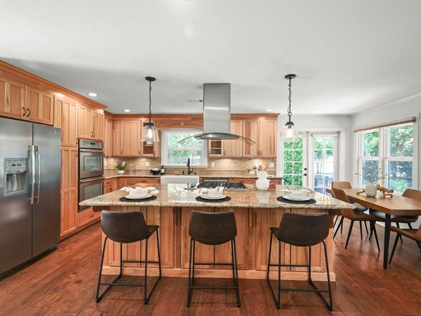 2175 Whyte Park Ave, Walnut Creek CA 94595