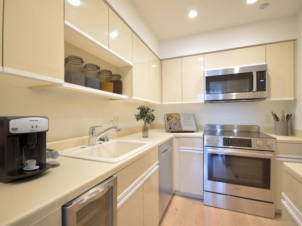 101 Lombard St 109E, San Francisco CA 94111