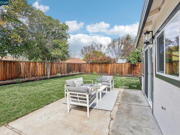 562 Swallow Dr, Livermore CA 94551