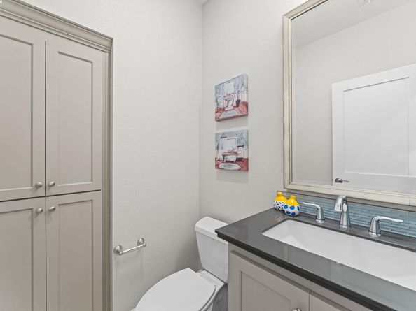 389 Basswood Cmn 9, Livermore CA 94551