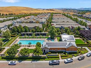 389 Basswood Cmn 9, Livermore CA 94551