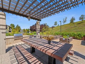 389 Basswood Cmn 9, Livermore CA 94551