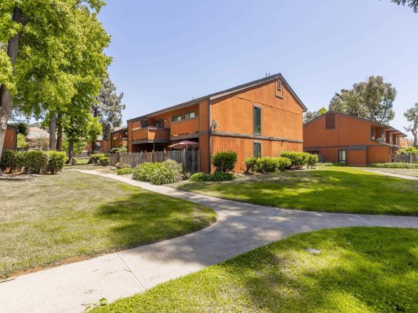 38627 Cherry Lane 29, Fremont CA 94536