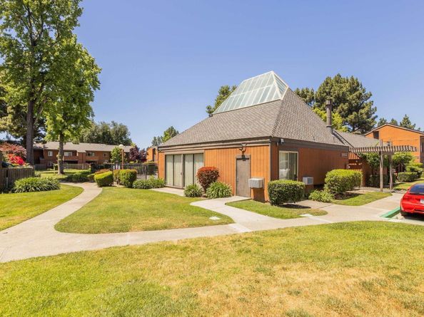 38627 Cherry Lane 29, Fremont CA 94536