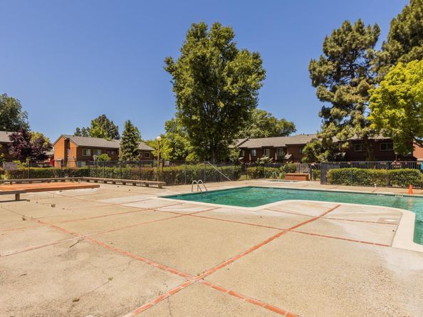 38627 Cherry Lane 29, Fremont CA 94536