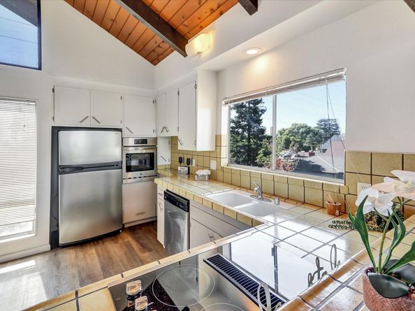 2022 High St A, Alameda CA 94501