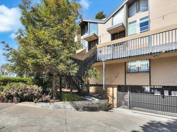 2022 High St A, Alameda CA 94501