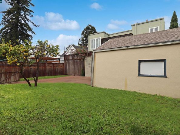 722 59Th St, Oakland CA 94609