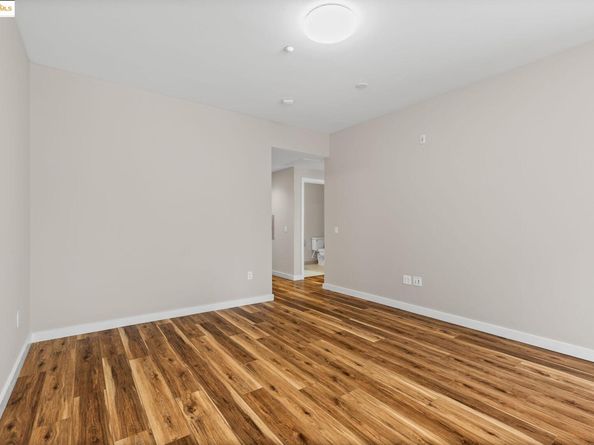 555 Innes Ave 309, San Francisco CA 94124