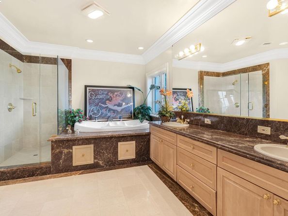 11 La Strada, Burlingame CA 94010