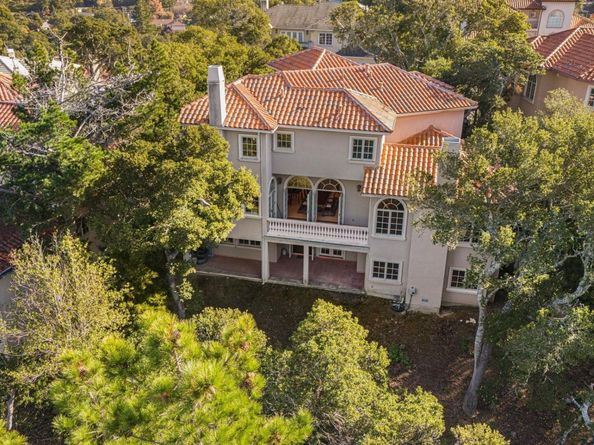 11 La Strada, Burlingame CA 94010