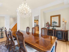 11 La Strada, Burlingame CA 94010