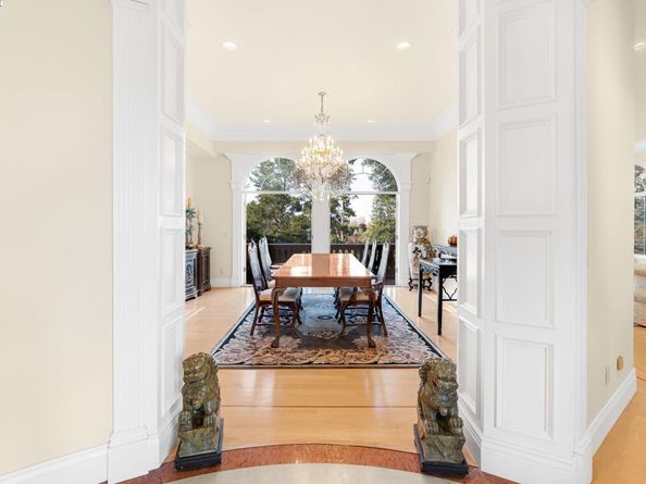 11 La Strada, Burlingame CA 94010