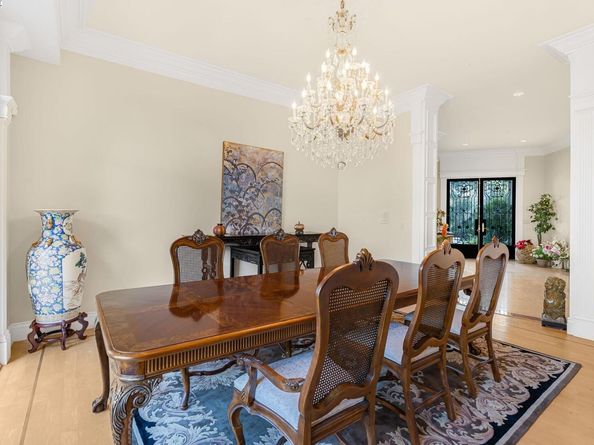 11 La Strada, Burlingame CA 94010