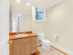 11 La Strada, Burlingame CA 94010