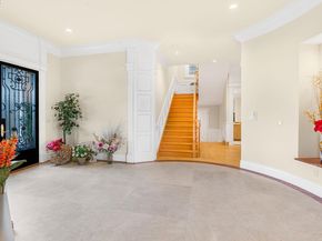 11 La Strada, Burlingame CA 94010