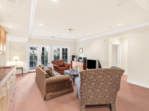 11 La Strada, Burlingame CA 94010