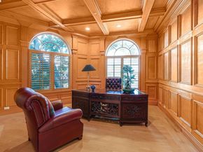 11 La Strada, Burlingame CA 94010