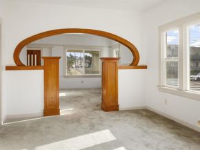 2301 12Th Ave, Oakland CA 94606
