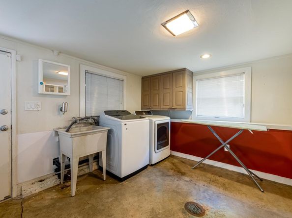 4545 Tompkins Ave, Oakland CA 94619