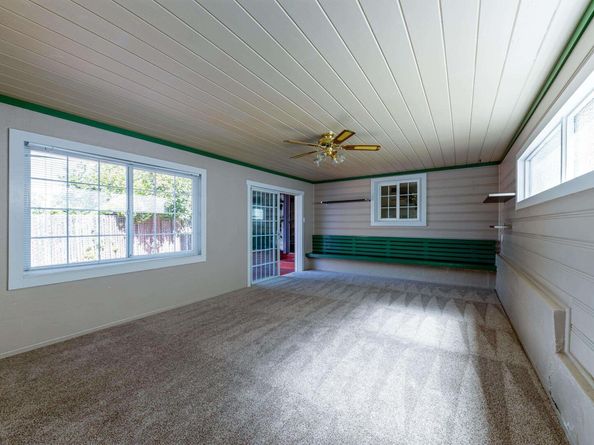 4545 Tompkins Ave, Oakland CA 94619